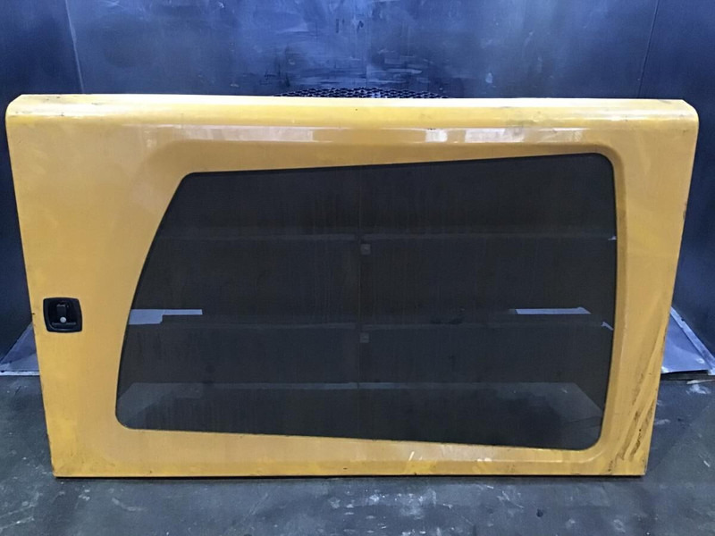 Liebherr - Drzwi i części: zdjęcie 2 Liebherr - Drzwi i części: zdjęcie 2