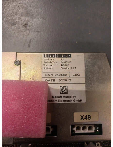 Liebherr Keyboard - Deska rozdzielcza: zdjęcie 2 Liebherr Keyboard - Deska rozdzielcza: zdjęcie 2