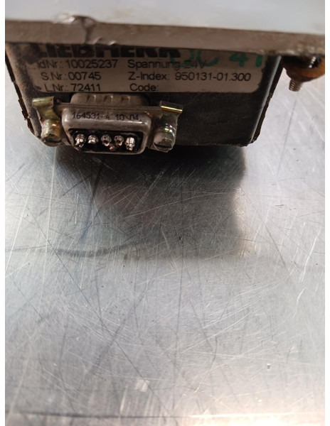 Liebherr Keyboard - Deska rozdzielcza: zdjęcie 1 Liebherr Keyboard - Deska rozdzielcza: zdjęcie 1