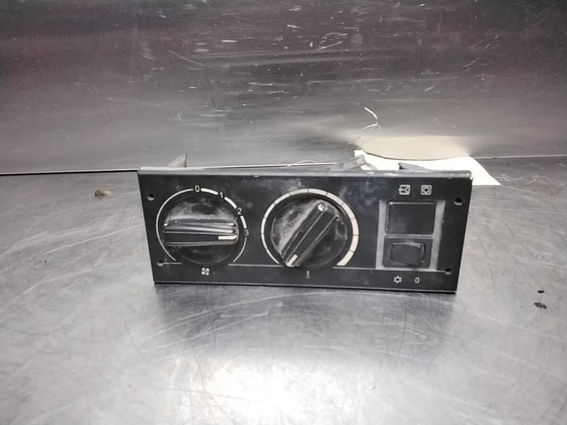 Liebherr Operational device - Deska rozdzielcza: zdjęcie 1 Liebherr Operational device - Deska rozdzielcza: zdjęcie 1