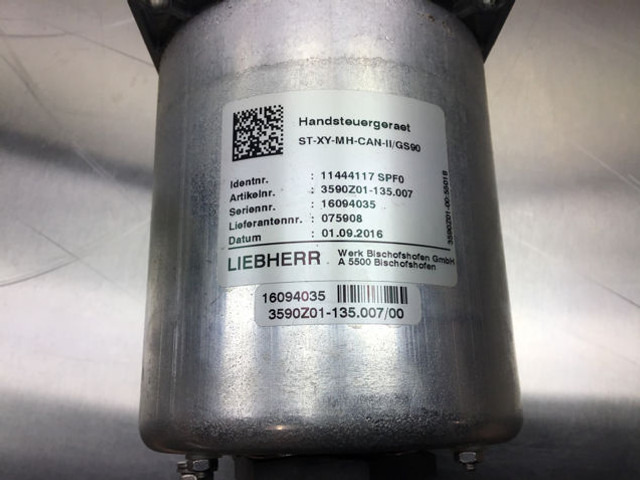 Liebherr Pilo Control Unit - Lewarek zmiany biegów: zdjęcie 2 Liebherr Pilo Control Unit - Lewarek zmiany biegów: zdjęcie 2