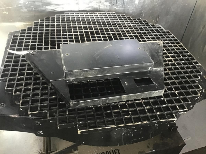 Liebherr R914HDSL - Kabina i wnętrze: zdjęcie 3 Liebherr R914HDSL - Kabina i wnętrze: zdjęcie 3