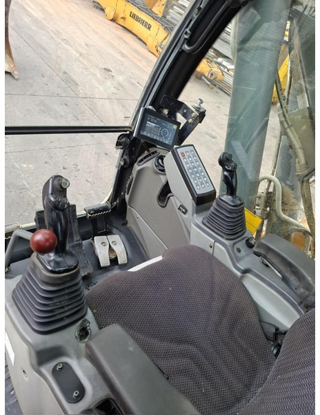 Liebherr R926 LC - Koparka gąsienicowa: zdjęcie 4 Liebherr R926 LC - Koparka gąsienicowa: zdjęcie 4