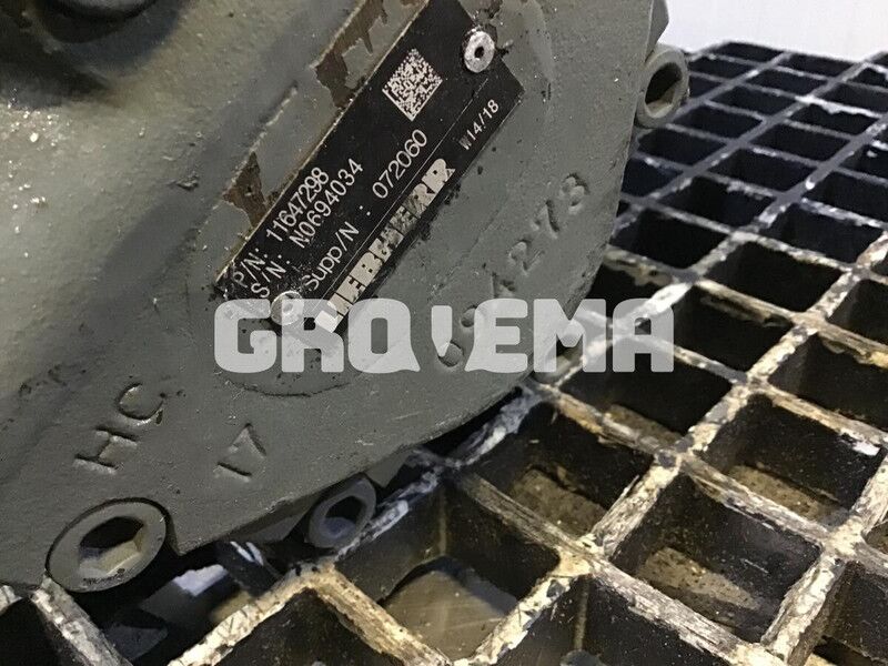 Liebherr R946 LC ,R946 LC-V ,R946 NLC, R946 S-HD ,R950 , R950 LC-V,R950 S-HD,R934, R934 IND , R956,R926 LC - Układ chłodzenia: zdjęcie 3 Liebherr R946 LC ,R946 LC-V ,R946 NLC, R946 S-HD ,R950 , R950 LC-V,R950 S-HD,R934, R934 IND , R956,R926 LC - Układ chłodzenia: zdjęcie 3