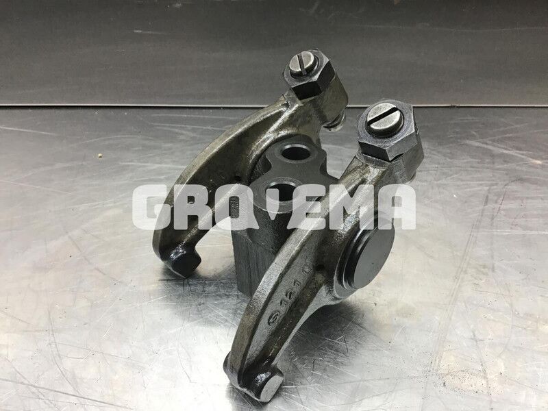 Liebherr Rocker Arm Bracket - Silnik i części: zdjęcie 2 Liebherr Rocker Arm Bracket - Silnik i części: zdjęcie 2