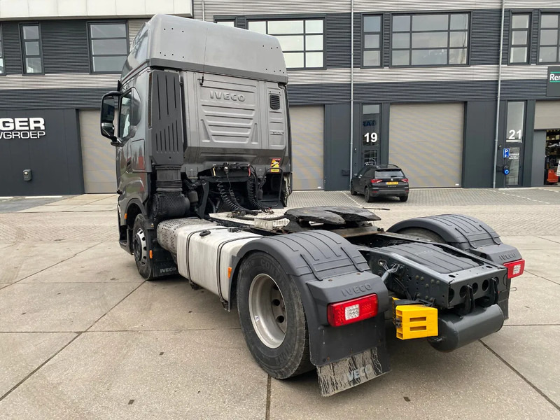 Iveco S-WAY 480 / Intarder / Hydraulic - Ciągnik siodłowy: zdjęcie 4 Iveco S-WAY 480 / Intarder / Hydraulic - Ciągnik siodłowy: zdjęcie 4