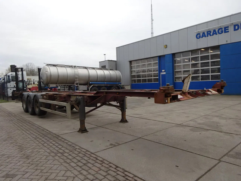 Renders ROC 12.27 Container Chassis / SAF + DRUM / Lift Axle - Naczepa kontenerowiec/ System wymienny: zdjęcie 5 Renders ROC 12.27 Container Chassis / SAF + DRUM / Lift Axle - Naczepa kontenerowiec/ System wymienny: zdjęcie 5