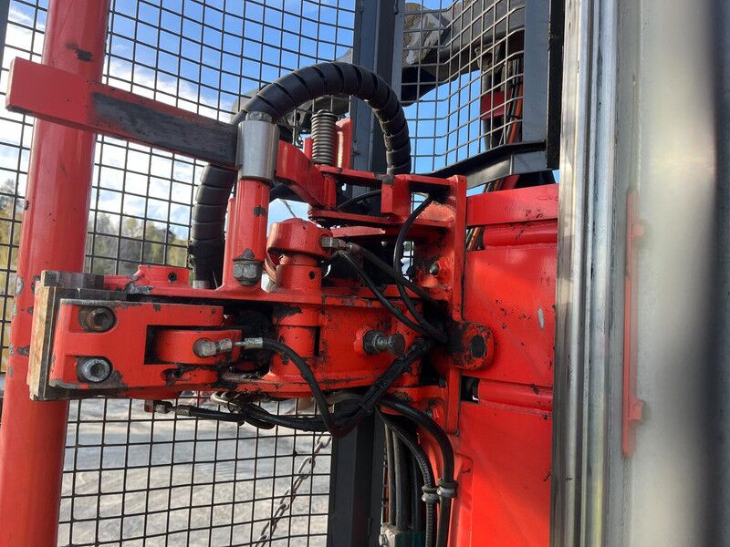 Wiertnica Sandvik Ranger DX800i: zdjęcie 13 Wiertnica Sandvik Ranger DX800i: zdjęcie 13