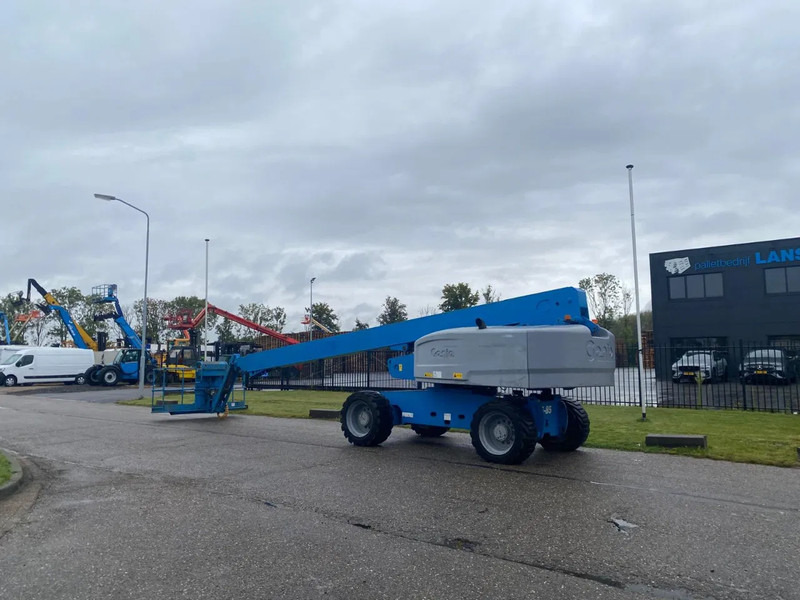 Genie S-85 - Podnośnik teleskopowy: zdjęcie 4 Genie S-85 - Podnośnik teleskopowy: zdjęcie 4