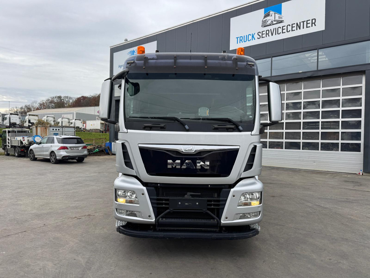 MAN TGS 35.480 8x2-4 H Effer 1355 9-6 - Samochod ciężarowy z HDS: zdjęcie 4 MAN TGS 35.480 8x2-4 H Effer 1355 9-6 - Samochod ciężarowy z HDS: zdjęcie 4