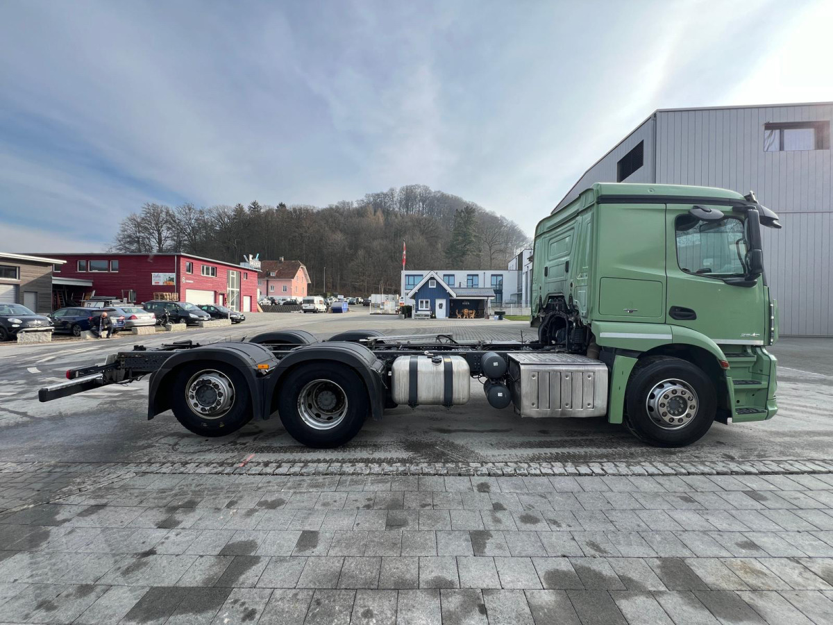 MERCEDES Actros 2543 6x2 - Samochód ciężarowe pod zabudowę: zdjęcie 3 MERCEDES Actros 2543 6x2 - Samochód ciężarowe pod zabudowę: zdjęcie 3
