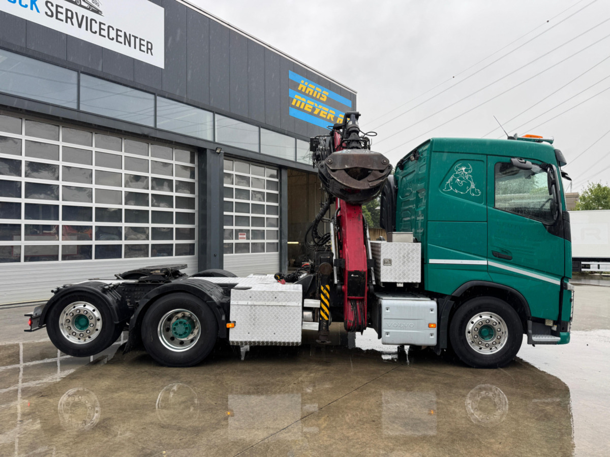 VOLVO FH-540 6x2 Tajfun L300Z - Samochód do drewna, Samochod ciężarowy z HDS: zdjęcie 4 VOLVO FH-540 6x2 Tajfun L300Z - Samochód do drewna, Samochod ciężarowy z HDS: zdjęcie 4