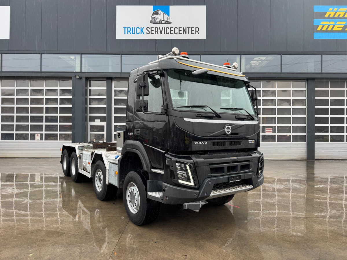 VOLVO FMX-540 8x6 SWS - Samochód ciężarowe pod zabudowę: zdjęcie 3 VOLVO FMX-540 8x6 SWS - Samochód ciężarowe pod zabudowę: zdjęcie 3