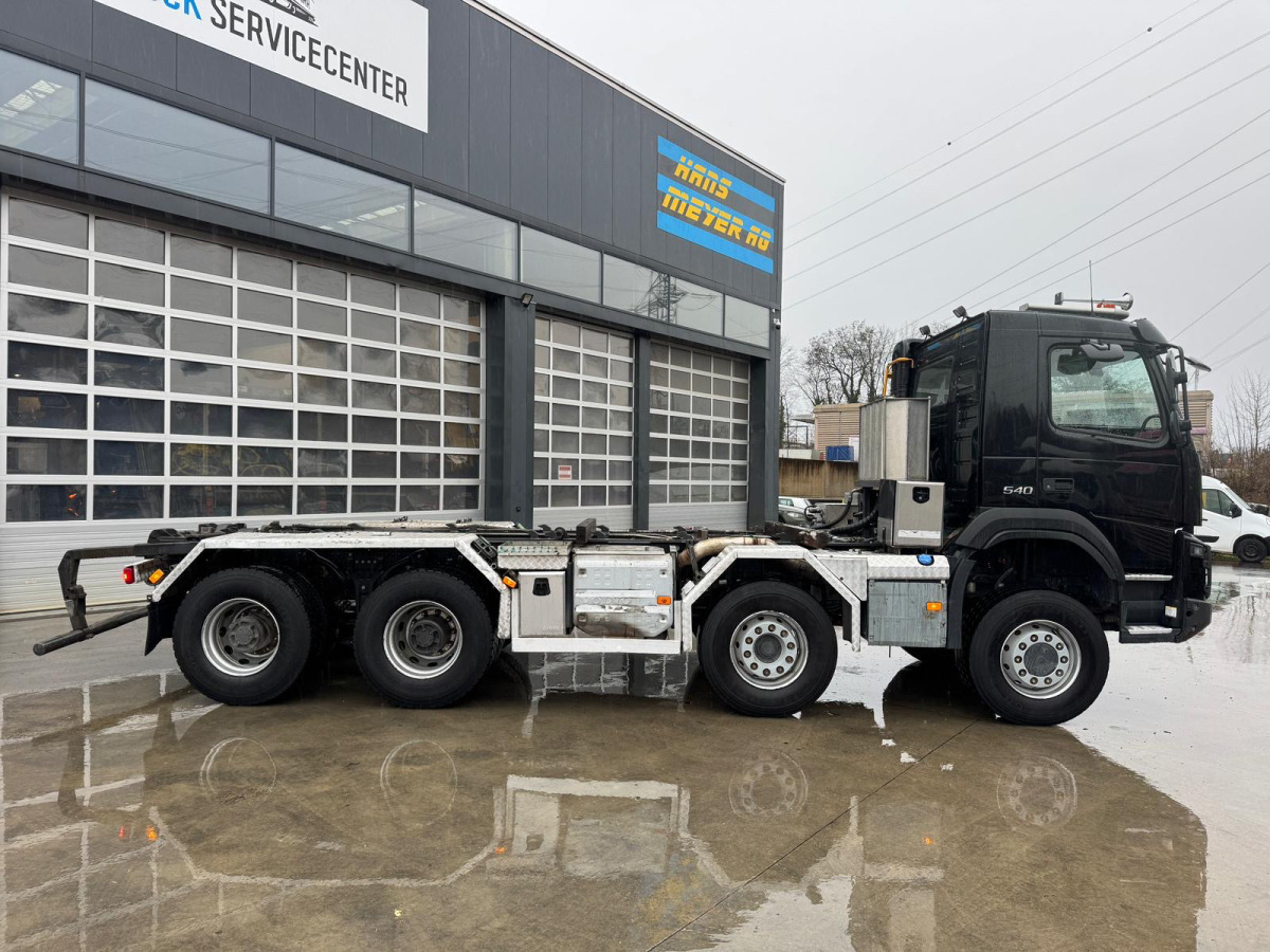 VOLVO FMX-540 8x6 SWS - Samochód ciężarowe pod zabudowę: zdjęcie 4 VOLVO FMX-540 8x6 SWS - Samochód ciężarowe pod zabudowę: zdjęcie 4