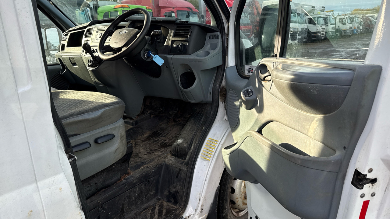 FORD TRANSIT T350 TDCi 100ps - Samochód dostawczy wywrotka: zdjęcie 5 FORD TRANSIT T350 TDCi 100ps - Samochód dostawczy wywrotka: zdjęcie 5