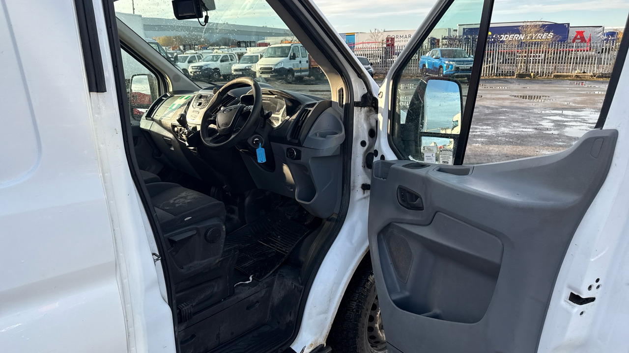 Ford Transit 350 2.2 TDCi 155ps H3 - Furgon: zdjęcie 5 Ford Transit 350 2.2 TDCi 155ps H3 - Furgon: zdjęcie 5