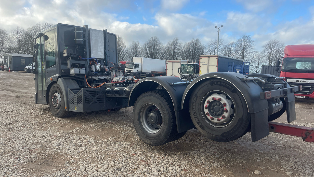 Mercedes-Benz Econic - Samochód ciężarowe pod zabudowę: zdjęcie 4 Mercedes-Benz Econic - Samochód ciężarowe pod zabudowę: zdjęcie 4