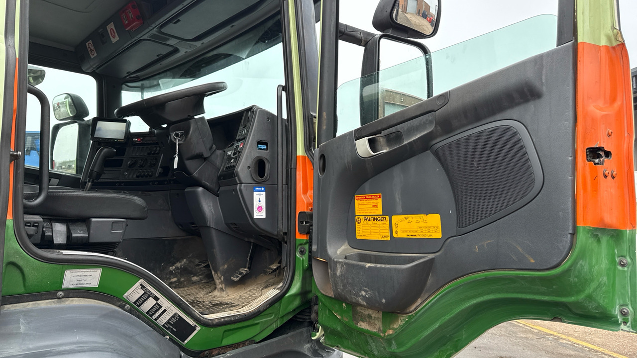 SCANIA P 410 - Samochód ciężarowy skrzyniowy/ Platforma, Samochod ciężarowy z HDS: zdjęcie 5 SCANIA P 410 - Samochód ciężarowy skrzyniowy/ Platforma, Samochod ciężarowy z HDS: zdjęcie 5