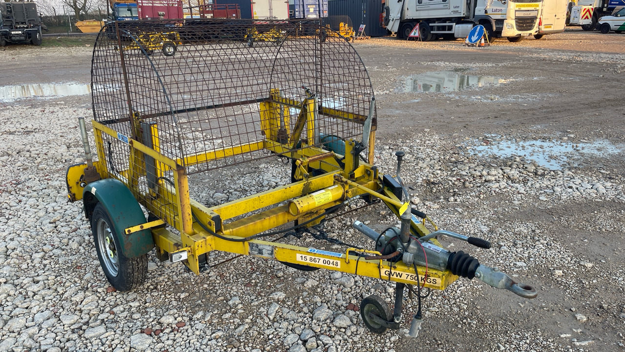 SEB INTERNATIONAL CABLE DRUM - Przyczepa do transportu maszyn: zdjęcie 1 SEB INTERNATIONAL CABLE DRUM - Przyczepa do transportu maszyn: zdjęcie 1