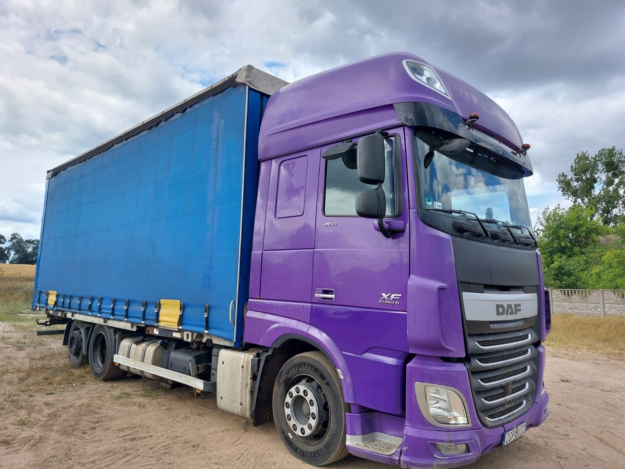 DAF XF 106 BDF JUMBO - Samochód ciężarowy plandeka: zdjęcie 2 DAF XF 106 BDF JUMBO - Samochód ciężarowy plandeka: zdjęcie 2