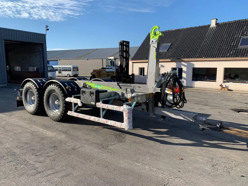 Roagna R14 - Naczepa kontenerowiec/ System wymienny: zdjęcie 4 Roagna R14 - Naczepa kontenerowiec/ System wymienny: zdjęcie 4