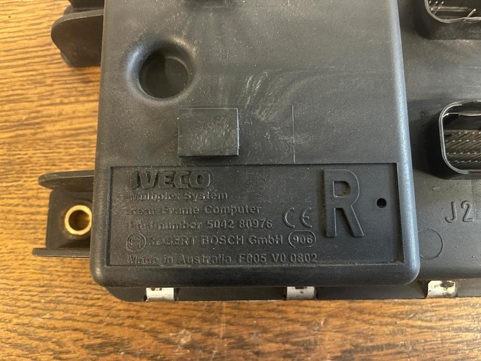 IVECO Multiplex System Rear Frame Computer Steuergerät 504280976 - ECU: zdjęcie 3 IVECO Multiplex System Rear Frame Computer Steuergerät 504280976 - ECU: zdjęcie 3