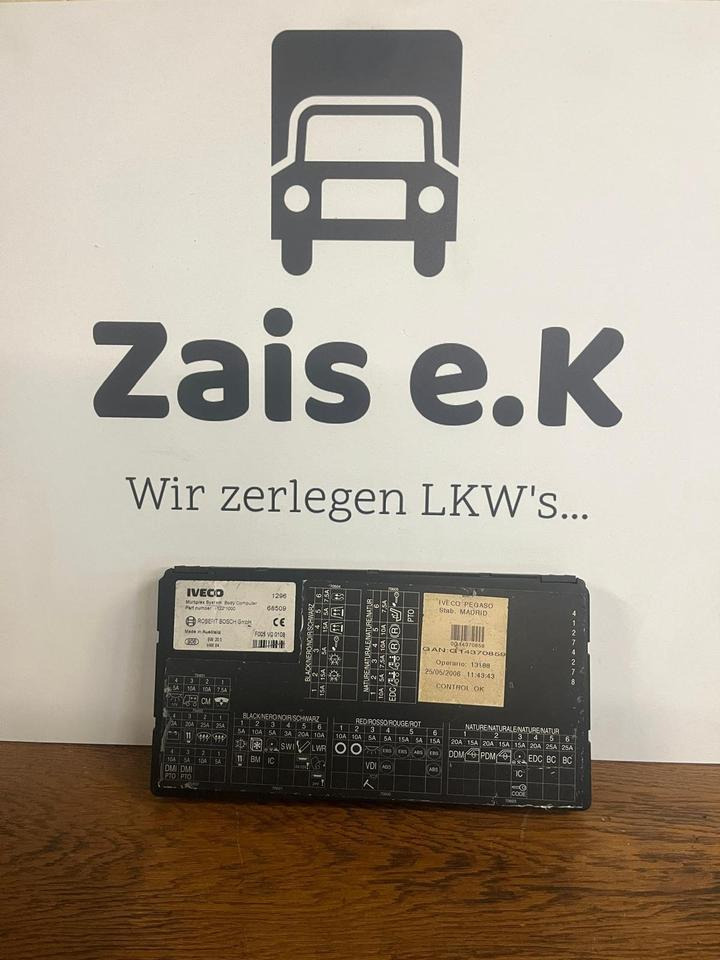 IVECO Steuergerät Multiplex System Body Computer 41221000 - ECU: zdjęcie 1 IVECO Steuergerät Multiplex System Body Computer 41221000 - ECU: zdjęcie 1