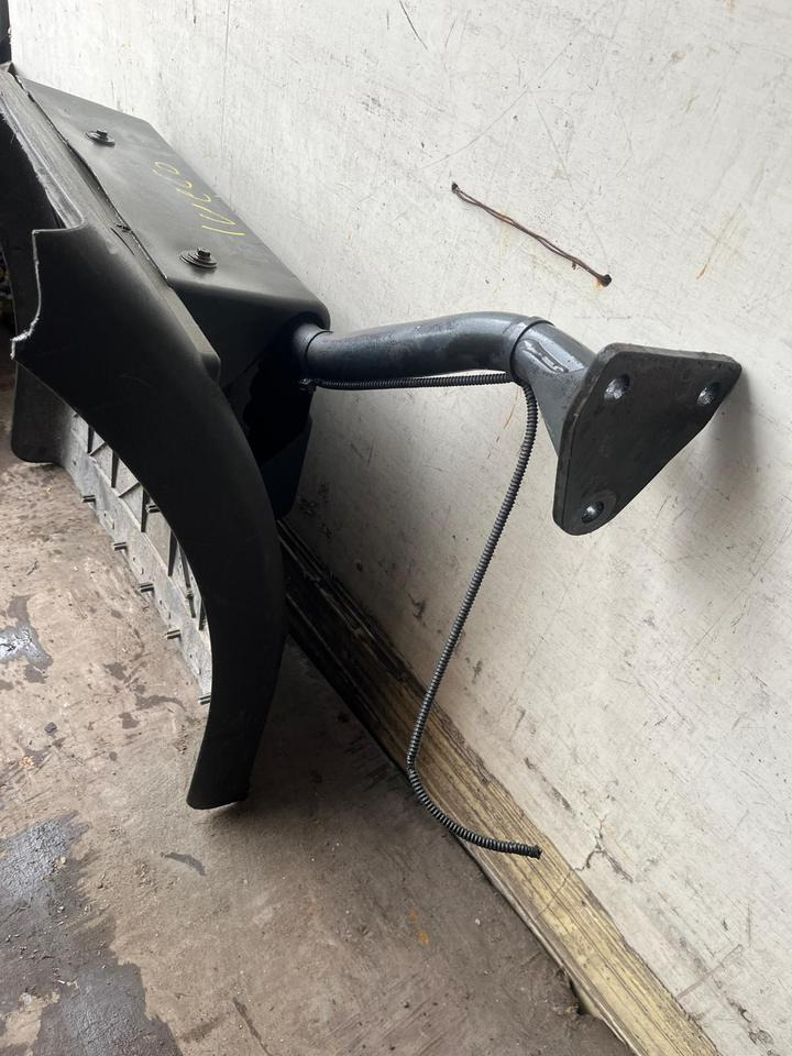 IVECO Stralis 450 Kotflügel vorne rechts 41299389 / 41299388 - Błotnik do Samochodów ciężarowych: zdjęcie 4 IVECO Stralis 450 Kotflügel vorne rechts 41299389 / 41299388 - Błotnik do Samochodów ciężarowych: zdjęcie 4