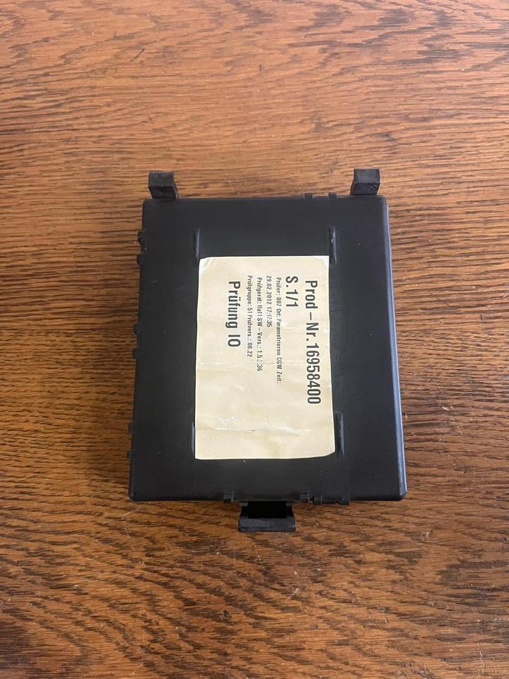 Mercedes Actros MP4 Central Gateway Steuergerät A0004461127 - ECU do Samochodów ciężarowych: zdjęcie 4 Mercedes Actros MP4 Central Gateway Steuergerät A0004461127 - ECU do Samochodów ciężarowych: zdjęcie 4