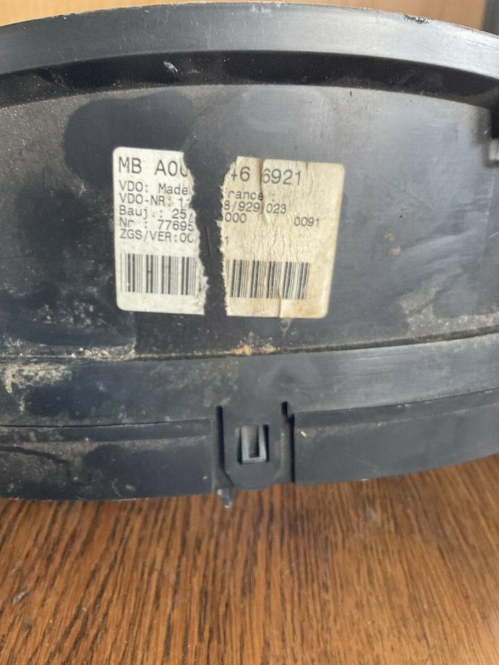 Mercedes Sprinter Kombiinstrument Tacho A0004466921 - Tachograf do Samochodów ciężarowych: zdjęcie 2 Mercedes Sprinter Kombiinstrument Tacho A0004466921 - Tachograf do Samochodów ciężarowych: zdjęcie 2