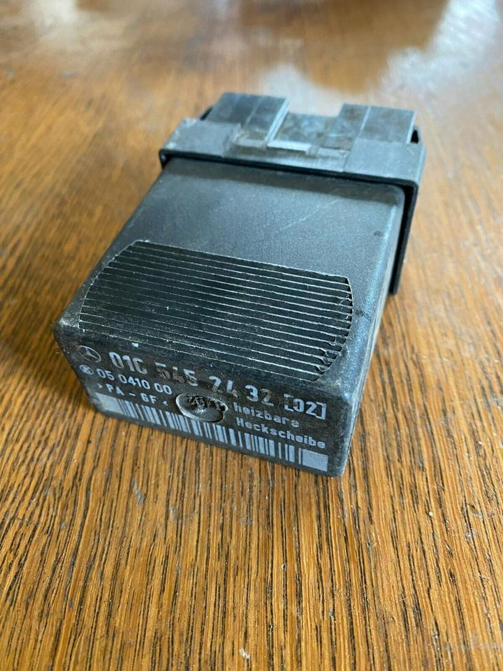 Relais Mercedes Sprinter Steuergerät 016 545 24 32 - ECU do Samochodów ciężarowych: zdjęcie 1 Relais Mercedes Sprinter Steuergerät 016 545 24 32 - ECU do Samochodów ciężarowych: zdjęcie 1