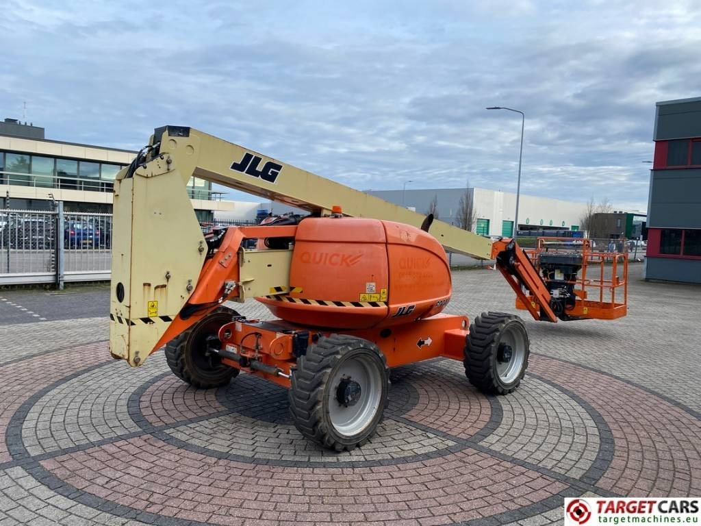 JLG 600AJ Articulated 4x4 Diesel Boom Work Lift 2047cm - Podnośnik przegubowy: zdjęcie 3 JLG 600AJ Articulated 4x4 Diesel Boom Work Lift 2047cm - Podnośnik przegubowy: zdjęcie 3