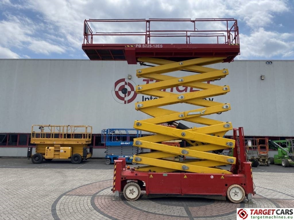 PB-Lift S225-12ES Electric Scissor Work Lift 2250cm - Podnośnik nożycowy: zdjęcie 5 PB-Lift S225-12ES Electric Scissor Work Lift 2250cm - Podnośnik nożycowy: zdjęcie 5