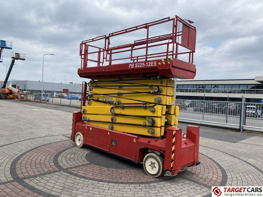 PB-Lift S225-12ES Electric Scissor Work Lift 2250cm - Podnośnik nożycowy: zdjęcie 2 PB-Lift S225-12ES Electric Scissor Work Lift 2250cm - Podnośnik nożycowy: zdjęcie 2