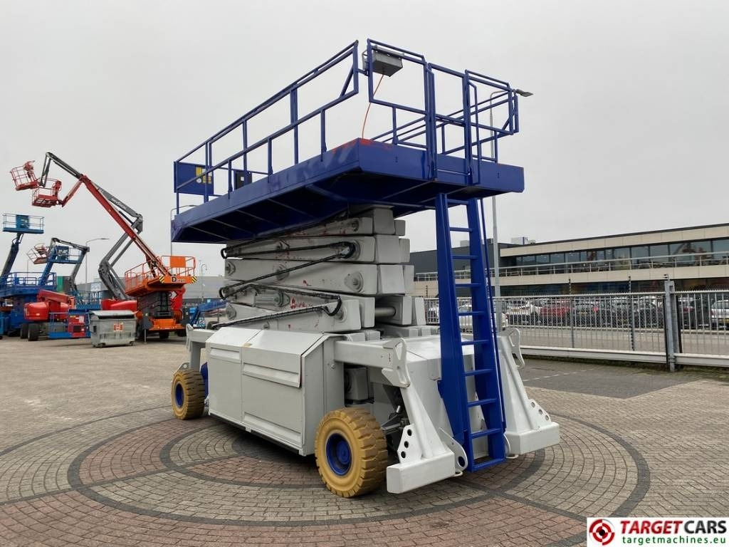 PB Lifttechnik S270-24E Electric 4x4 Scissor Work Lift 2725cm - Podnośnik nożycowy: zdjęcie 2 PB Lifttechnik S270-24E Electric 4x4 Scissor Work Lift 2725cm - Podnośnik nożycowy: zdjęcie 2
