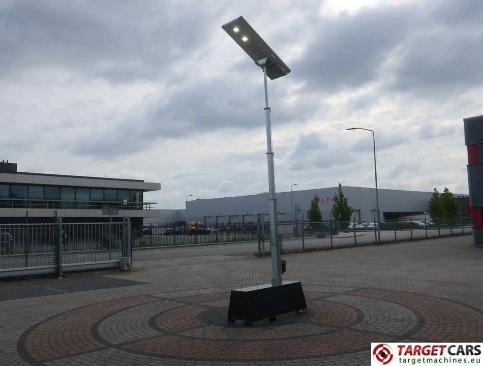 Trime X-Pole 2x25W Led Solar Tower Light - Maszt oświetleniowy: zdjęcie 5 Trime X-Pole 2x25W Led Solar Tower Light - Maszt oświetleniowy: zdjęcie 5
