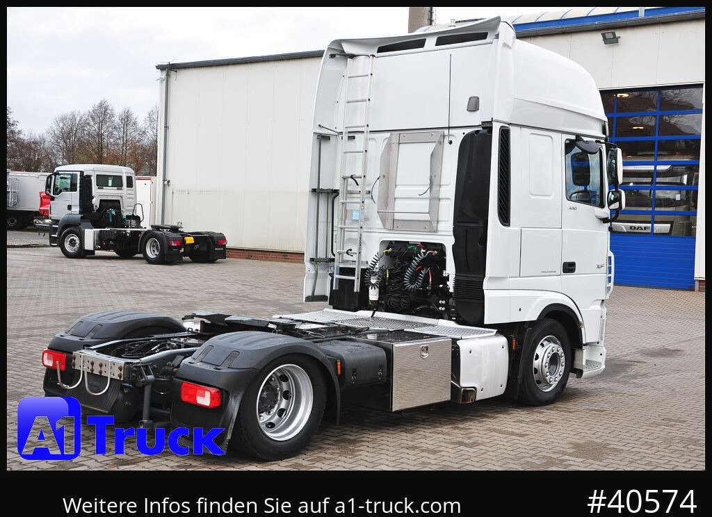 Ciągnik siodłowy DAF XF 530 SSC, Volumen, vers.Sattelplatte,  Intarder, Standklima,: zdjęcie 8