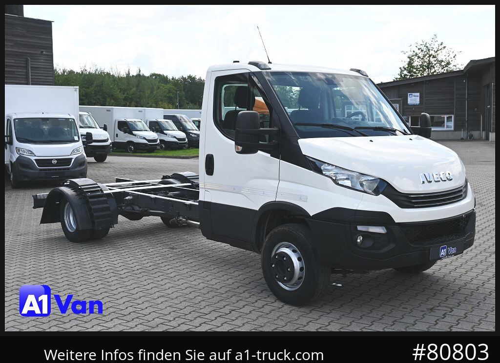 IVECO Daily 70C21 A8V/P Fahrgestell, Klima, Standheizung, - Samochód ciężarowe pod zabudowę: zdjęcie 1 IVECO Daily 70C21 A8V/P Fahrgestell, Klima, Standheizung, - Samochód ciężarowe pod zabudowę: zdjęcie 1