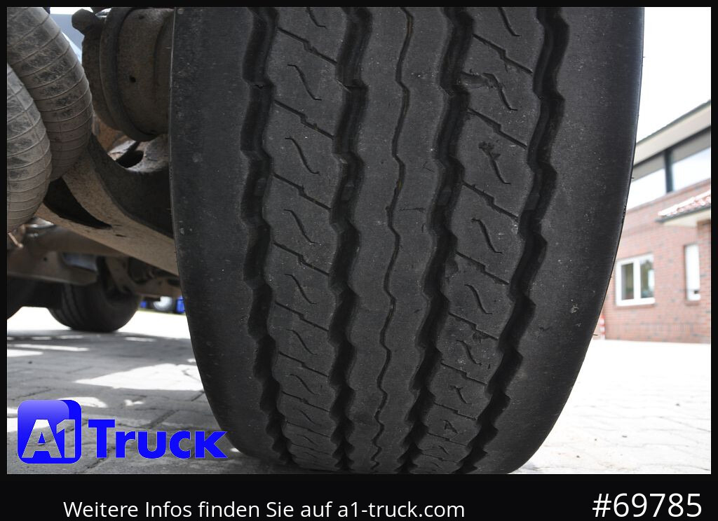 KRONE SDC, Lift SAF, 2x20/30/40 - Naczepa kontenerowiec/ System wymienny: zdjęcie 2 KRONE SDC, Lift SAF, 2x20/30/40 - Naczepa kontenerowiec/ System wymienny: zdjęcie 2