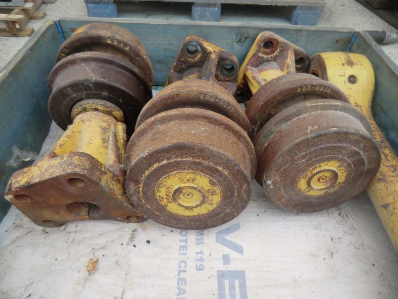 Caterpillar 963D RULLI SUPERIORI HEAVY-DUTY, SYSTEM ONE - Rolka gąsienicy do Maszyn budowlanych: zdjęcie 4 Caterpillar 963D RULLI SUPERIORI HEAVY-DUTY, SYSTEM ONE - Rolka gąsienicy do Maszyn budowlanych: zdjęcie 4