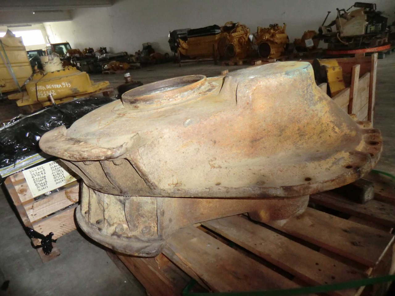 Caterpillar D7E CHITARRE - Części podwozi gąsienicowych do Maszyn budowlanych: zdjęcie 4 Caterpillar D7E CHITARRE - Części podwozi gąsienicowych do Maszyn budowlanych: zdjęcie 4