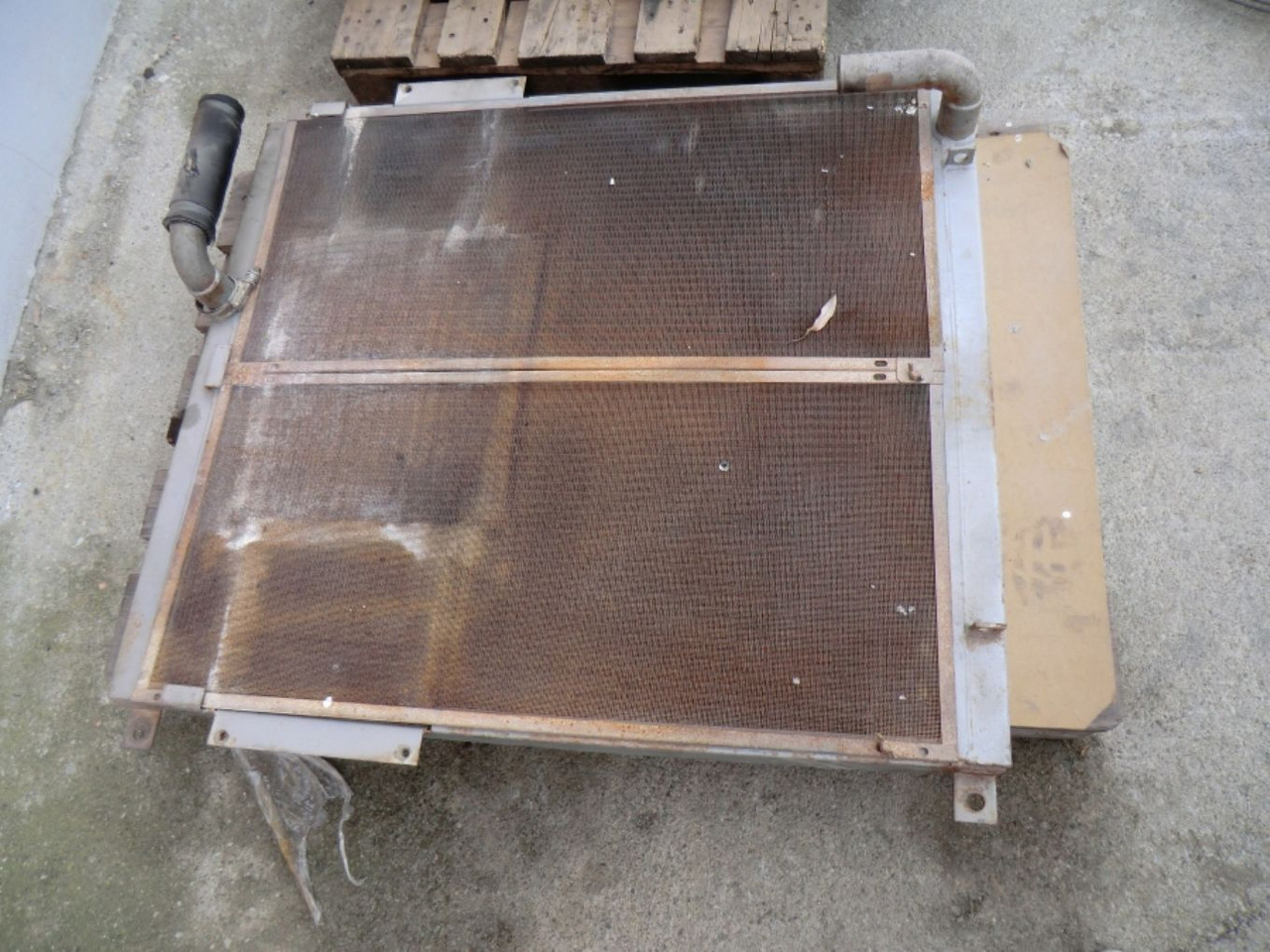 HITACHI ZX240 BAS SCAMBIATORI DI CALORE - Układ chłodzenia do Maszyn budowlanych: zdjęcie 3 HITACHI ZX240 BAS SCAMBIATORI DI CALORE - Układ chłodzenia do Maszyn budowlanych: zdjęcie 3