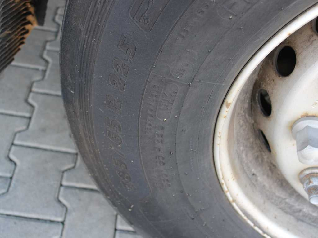 Naczepa plandeka Krone SD, LIFTING AXLE, MULTILOCK: zdjęcie 8 Naczepa plandeka Krone SD, LIFTING AXLE, MULTILOCK: zdjęcie 8