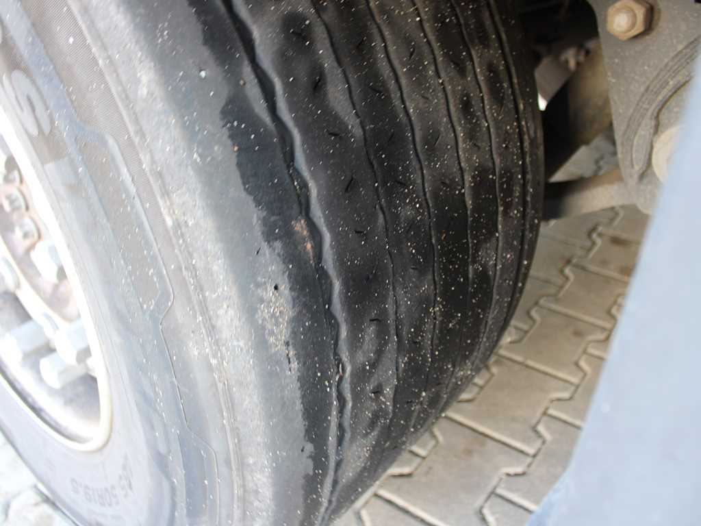 Naczepa plandeka Krone SD, LOWDECK, LIFTING AXLE, LIFTING ROOF, MULTILOCK: zdjęcie 9 Naczepa plandeka Krone SD, LOWDECK, LIFTING AXLE, LIFTING ROOF, MULTILOCK: zdjęcie 9