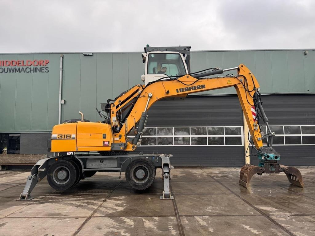 Liebherr A 316 - Koparka przeładunkowa: zdjęcie 3 Liebherr A 316 - Koparka przeładunkowa: zdjęcie 3