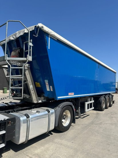 Kempf SKM 39 Alu-Kastenmulde 55m³ Rollplane - Naczepa wywrotka: zdjęcie 1 Kempf SKM 39 Alu-Kastenmulde 55m³ Rollplane - Naczepa wywrotka: zdjęcie 1
