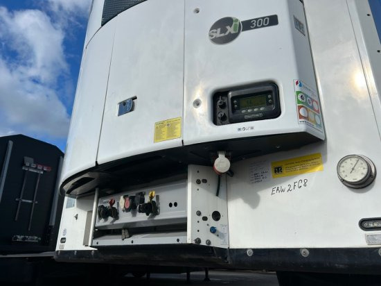 Schmitz SCB S3B Kühlauflieger, TK SLXi 300 - Naczepa izotermiczna: zdjęcie 5 Schmitz SCB S3B Kühlauflieger, TK SLXi 300 - Naczepa izotermiczna: zdjęcie 5