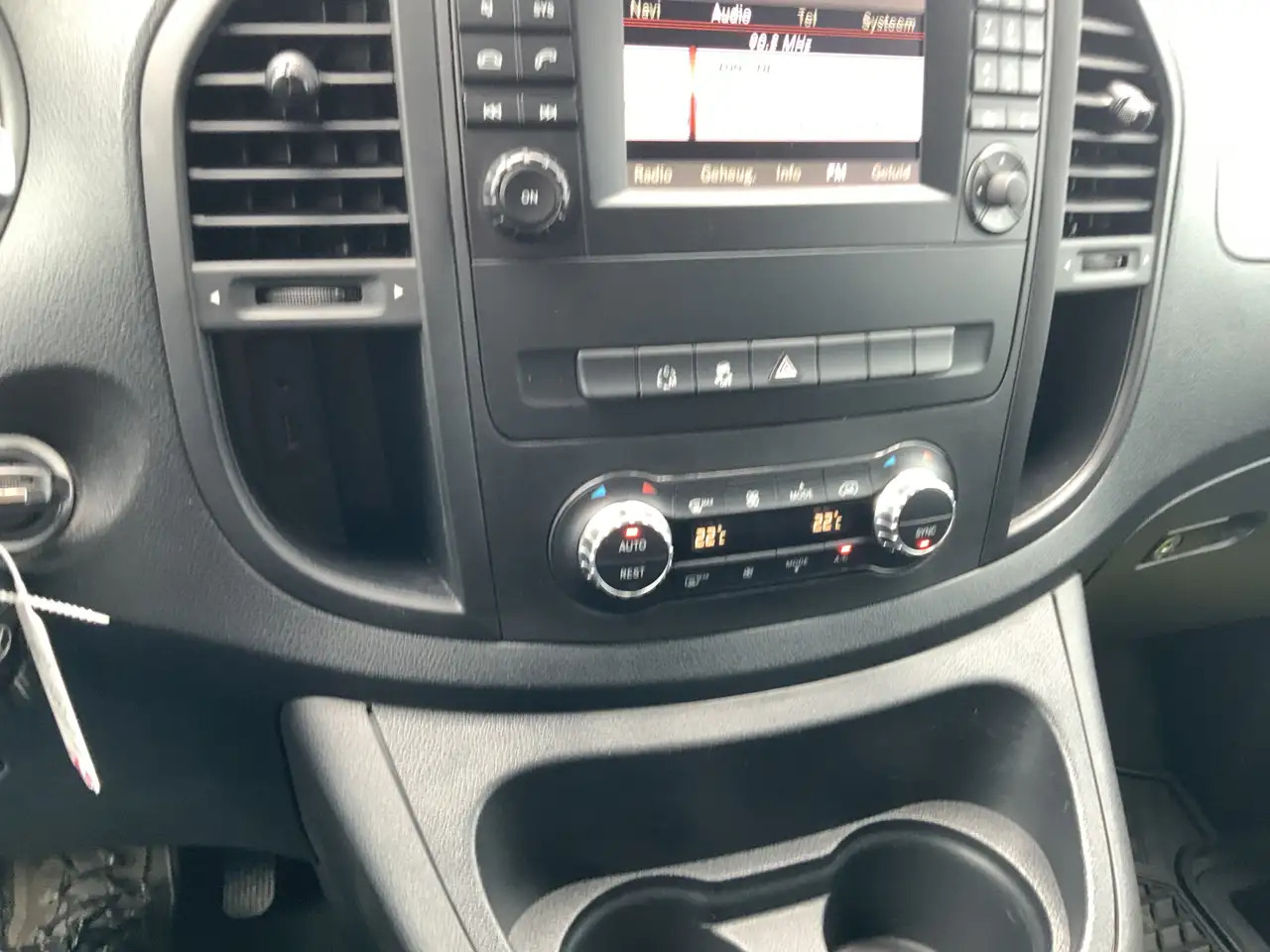 Mercedes-Benz Vito 116 CDI Lang Automaat Airco Cruise Camera Trekhaak - Furgon: zdjęcie 5 Mercedes-Benz Vito 116 CDI Lang Automaat Airco Cruise Camera Trekhaak - Furgon: zdjęcie 5