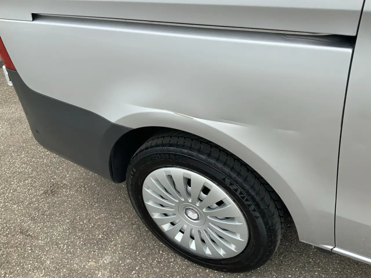 Mercedes-Benz Vito 119 CDI Lang Automaat Airco Cruise Trekhaak 2500 k - Furgon: zdjęcie 4 Mercedes-Benz Vito 119 CDI Lang Automaat Airco Cruise Trekhaak 2500 k - Furgon: zdjęcie 4