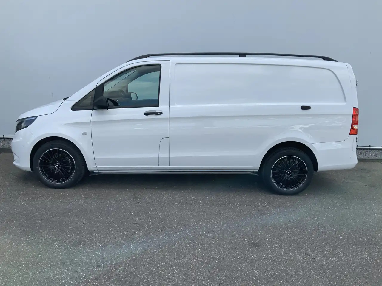Mercedes-Benz Vito Automaat 116 CDI Lang 2 Airco Cruise 3 Zits Alu Ve - Furgon: zdjęcie 3 Mercedes-Benz Vito Automaat 116 CDI Lang 2 Airco Cruise 3 Zits Alu Ve - Furgon: zdjęcie 3